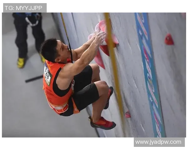 南京攀岩队在全国团队协作排行榜中荣获第十名展现出色团队精神与实力 南京攀岩队在全国团队协作排行榜中荣获第十名展现出色团队精神与实力